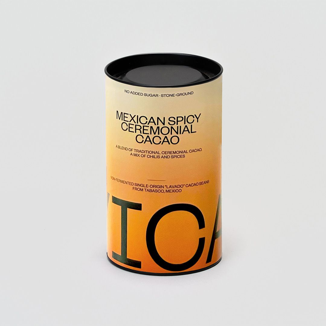 Focus  Zeremonieller Kakao -  eine Mischung aus zeremoniellem Kakao, Löwenmähne , Cordyceps und Gewürzen